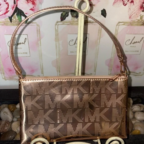 Michael Kors Metallic Rose Wristlet - Picture 4 of 9